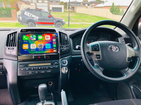 Extnix Toyota Landcruiser 200 Series Headunit Upgrade