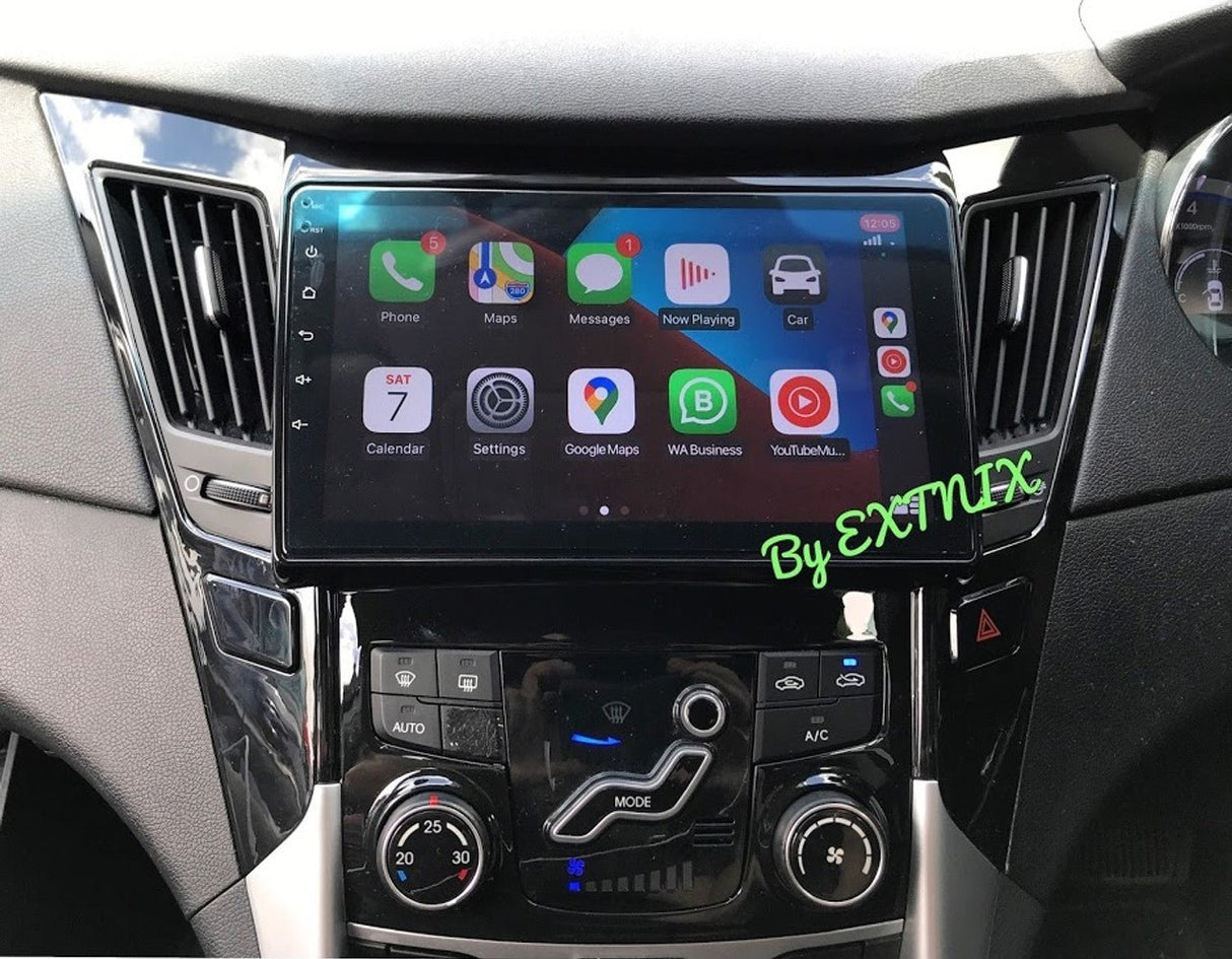 Hyundai i45 YF Apple CarPlay Android Auto Infotainment System - EXTNIX