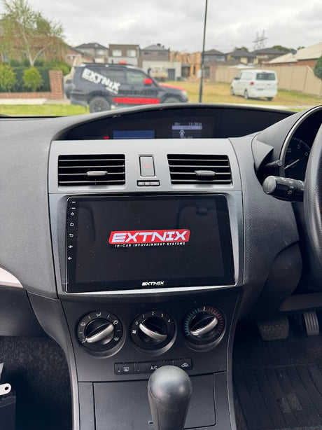 EXTNIX Mazda 3 Alexa BL Extnix Logo