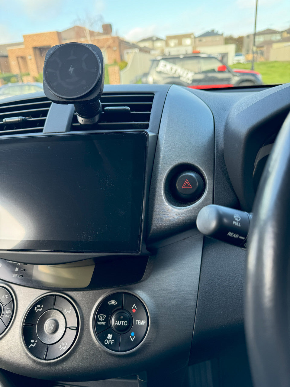 EXTNIX Wireless Apple Carplay Android Auto Infotainment System for Toyota RAV4 2006-2011