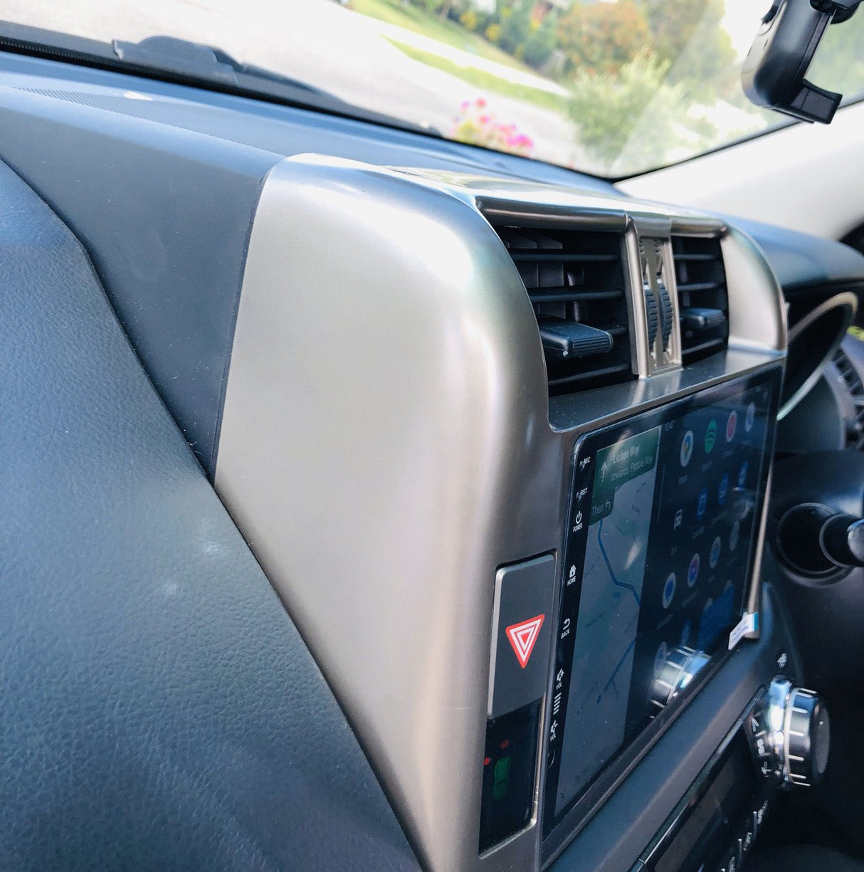 Wireless Apple CarPlay & Android Auto Headunit Upgrade suits Toyota Landcruiser Prado 150 Series 2009 - 2013 GX GXL - EXTNIX