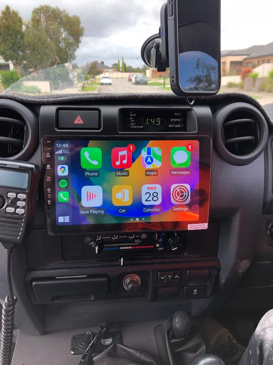 Premium Wireless CarPlay Android Auto Head Unit to suit Toyota LandCruiser 70 Series 9" QLED | Extnix - EXTNIX