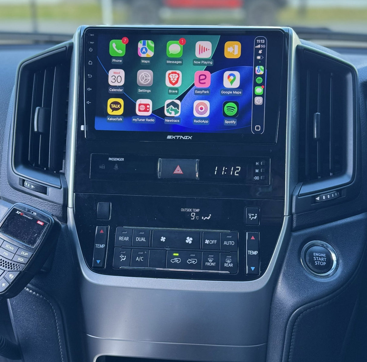 Wireless CarPlay & Android auto Head unit upgrade for Toyota Landcruiser 200 Series 2016 - 2018 GXL - EXTNIX