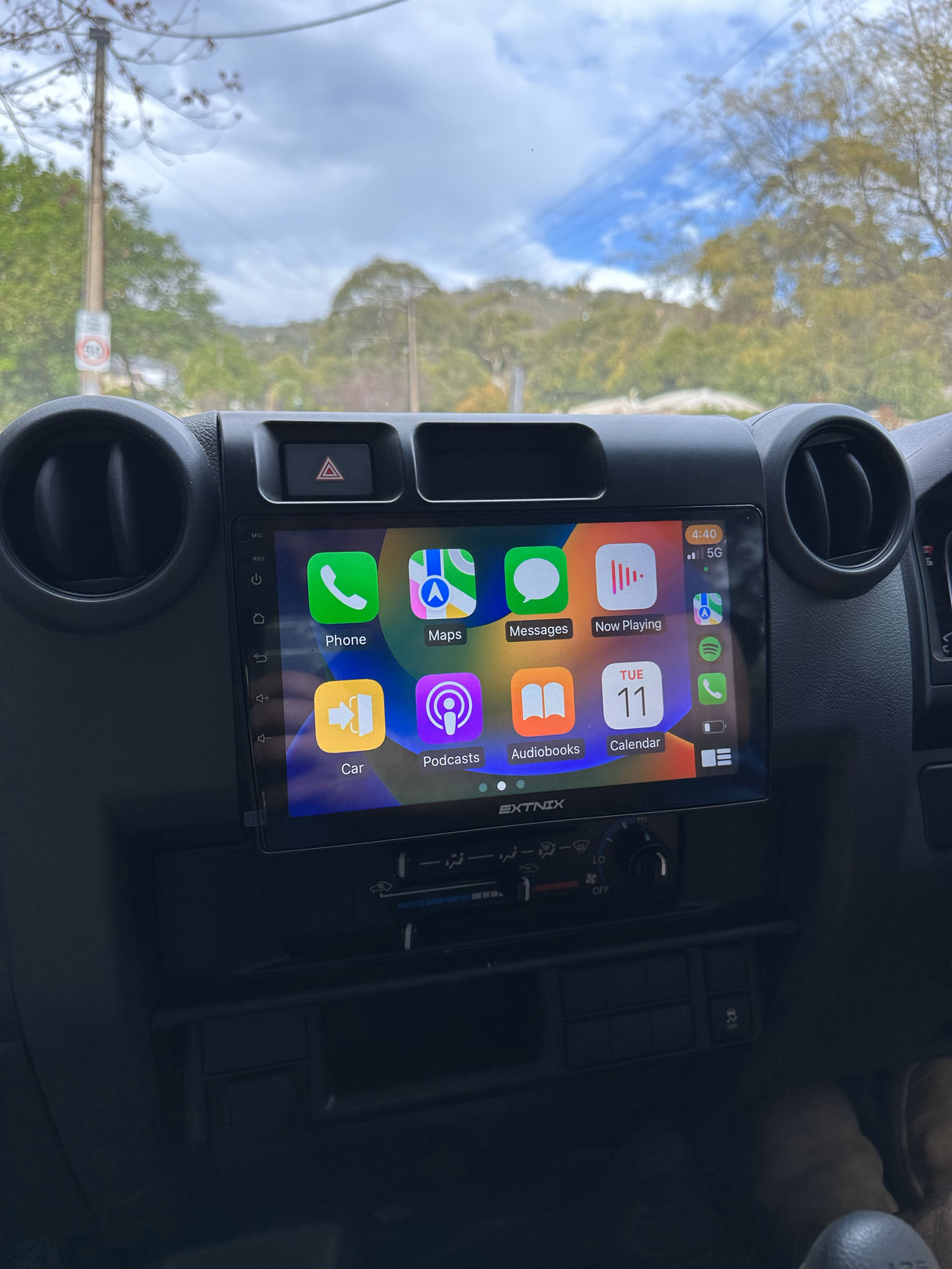 Extnix Premium Toyota Landcruiser 70 Series 2023+ Wireless Apple CarPlay Infotainment System Android Auto