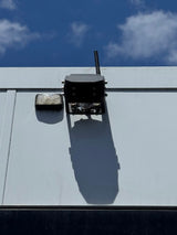 Extnix Digital Wireless Monitor & AHD Reversing Camera System for Caravans Trucks and Trailers