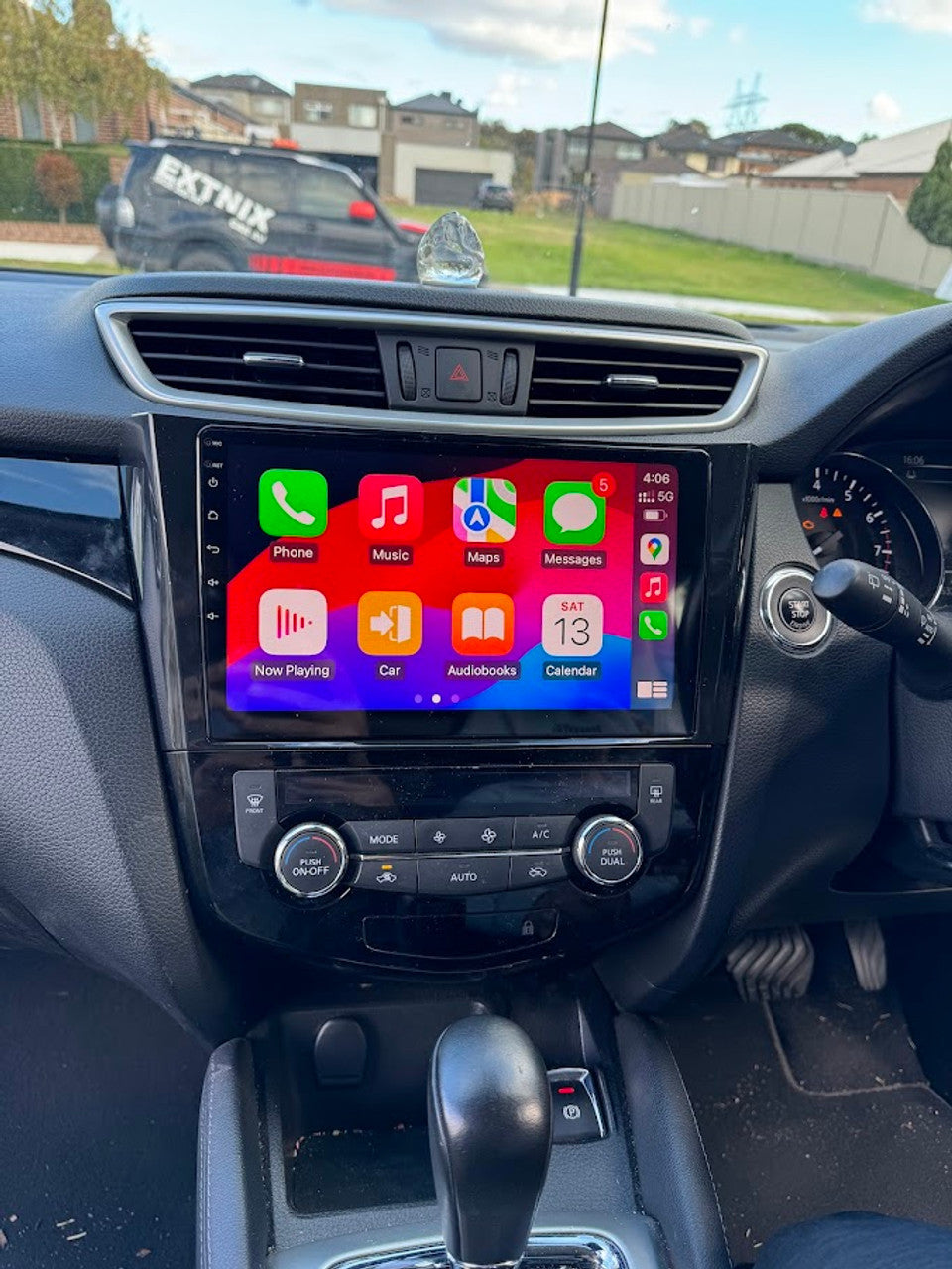 Extnix Infortainment system wireless carplay upgrade for Nissan Xtrail Qashqai closeup