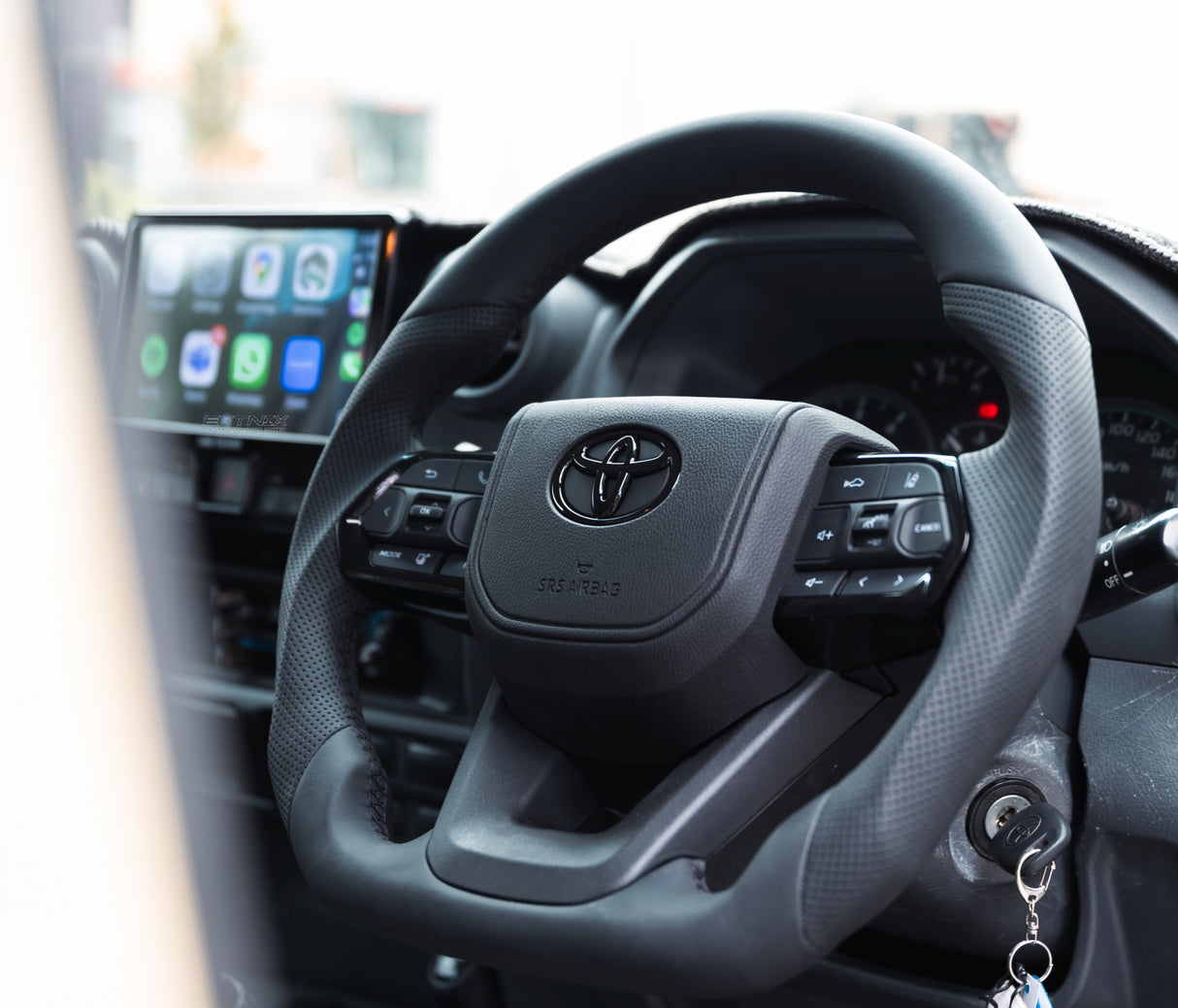 Extnix Premium Custom Toyota Landcruiser 70 Series Wireless Apple CarPlay Infotainment System Android Auto